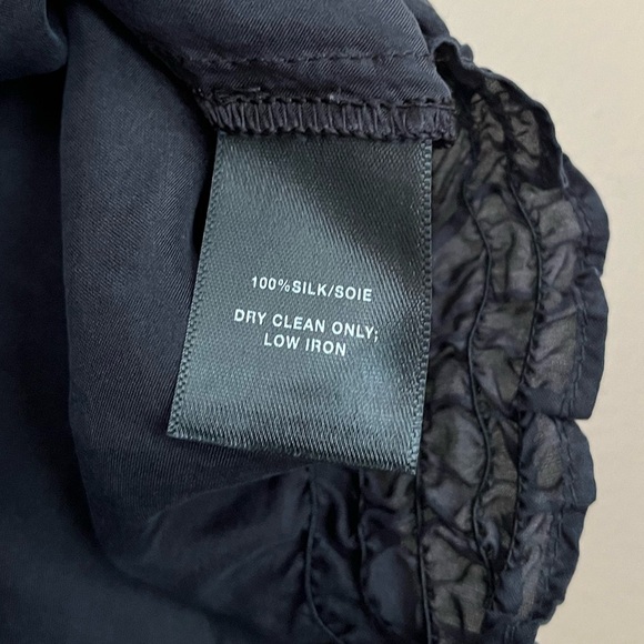 {Lafayette 148} High Neck Sleeveless Silk Blouse in Black - Womens XS - Picture 7 of 9